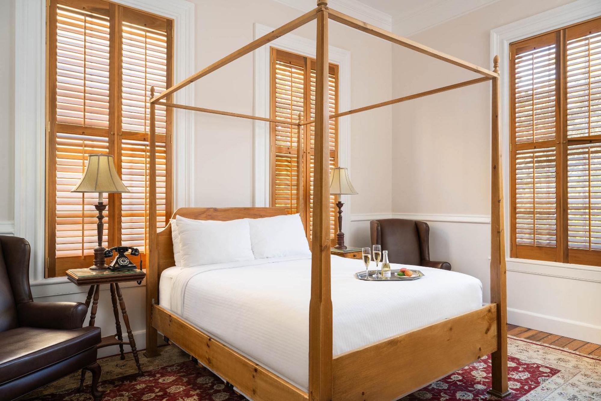 The Jasmine House Bed & Breakfast Charleston Bagian luar foto